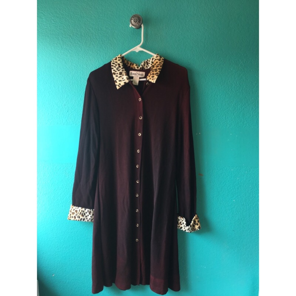VINTAGE MAROON DRESS